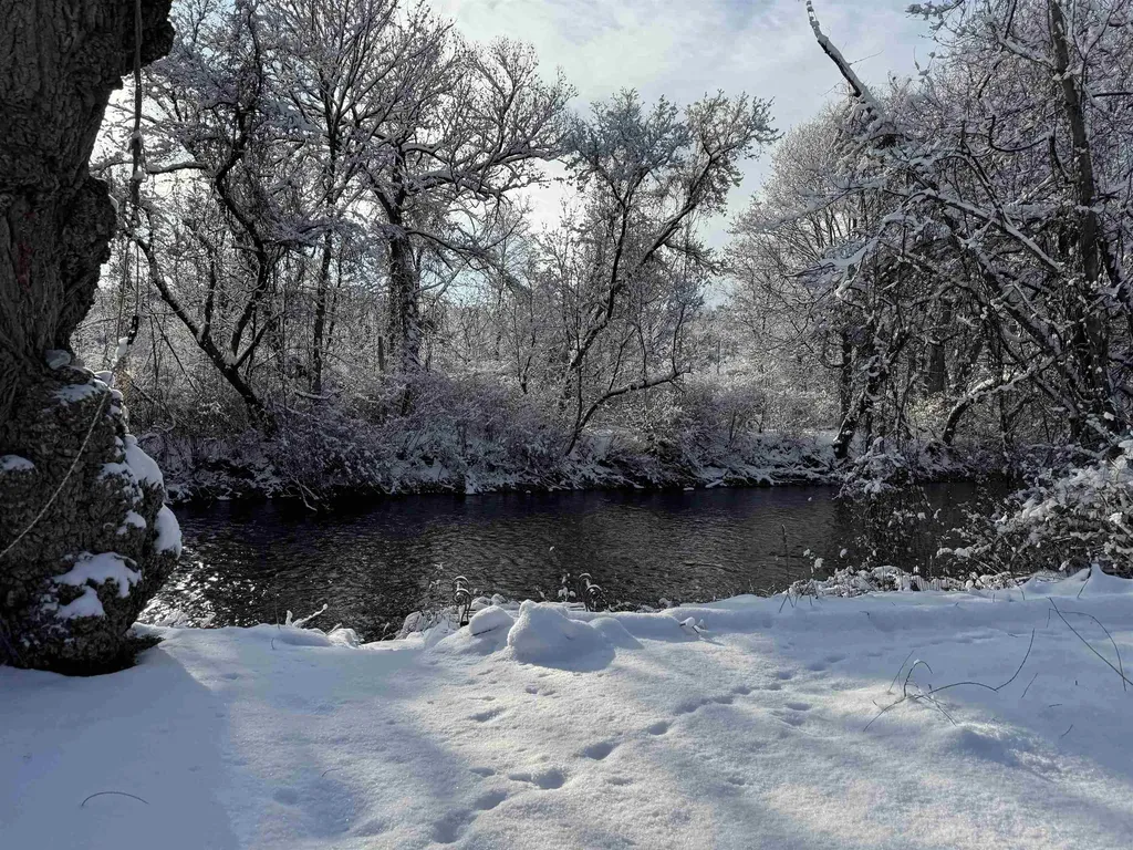 2092 N Bennington Road Bennington VT 05257