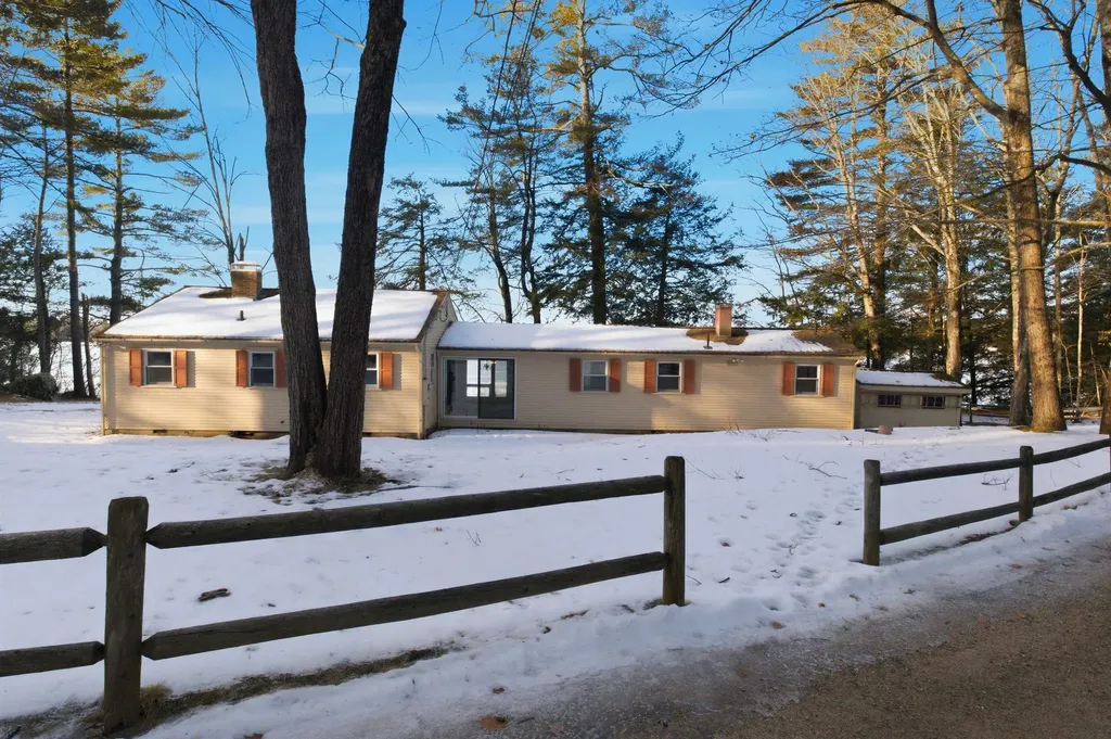 61 Wallace Point Road Moultonborough NH 03254