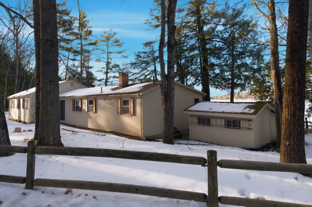 61 Wallace Point Road Moultonborough NH 03254