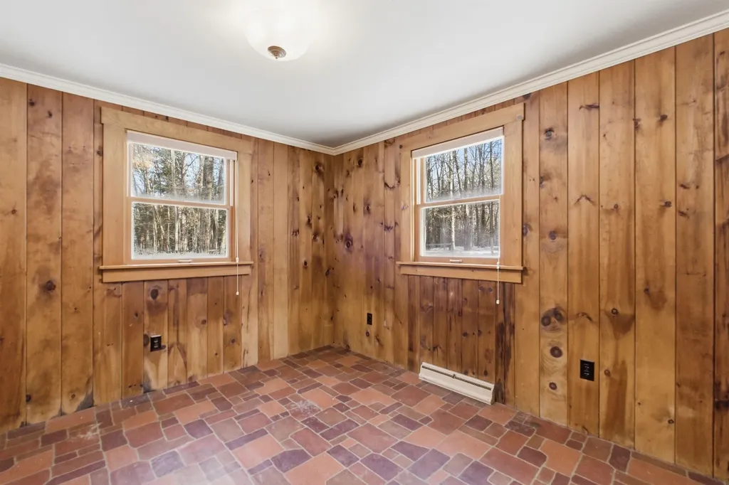 61 Wallace Point Road Moultonborough NH 03254