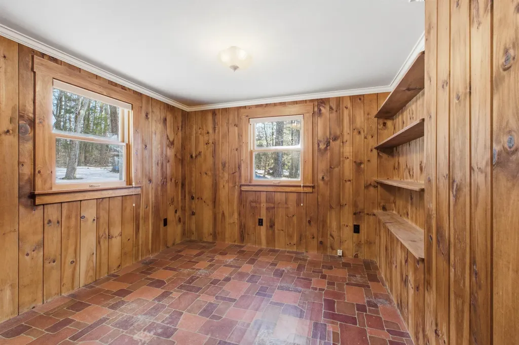 61 Wallace Point Road Moultonborough NH 03254