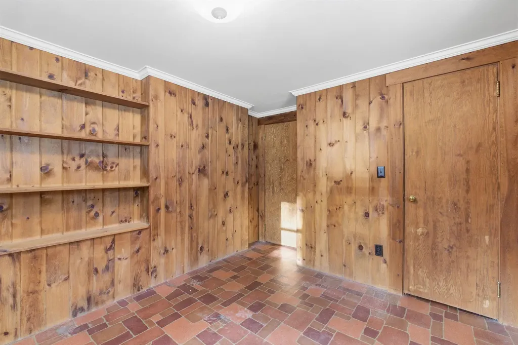 61 Wallace Point Road Moultonborough NH 03254