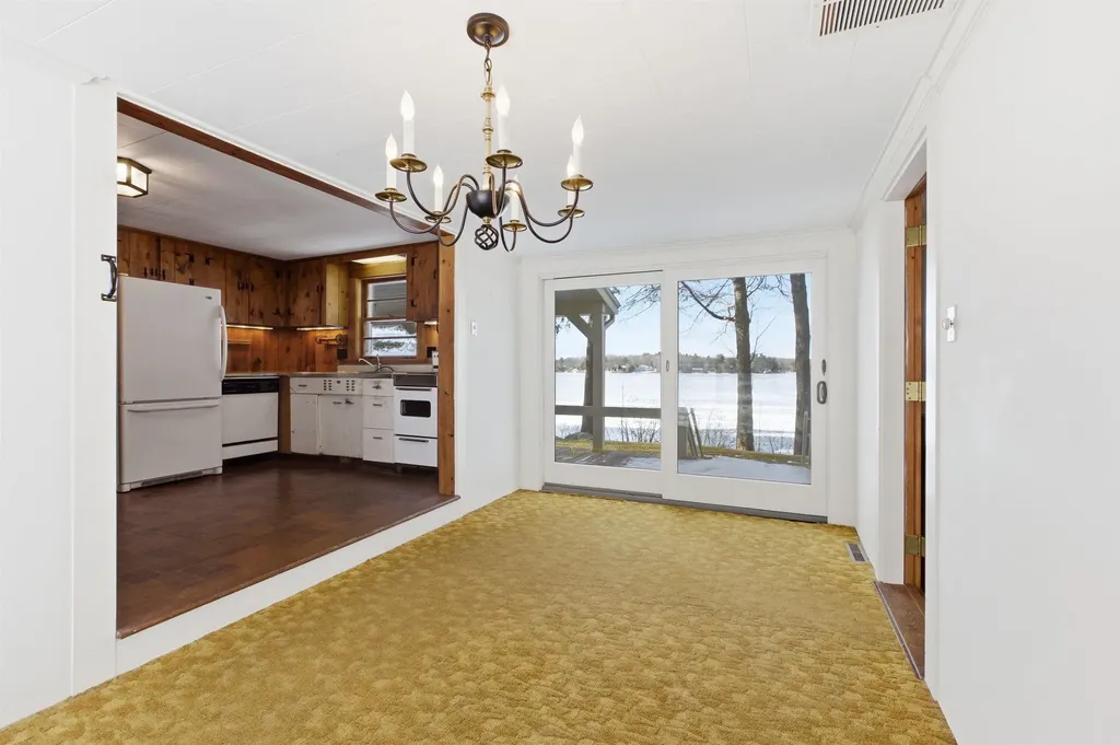 61 Wallace Point Road Moultonborough NH 03254