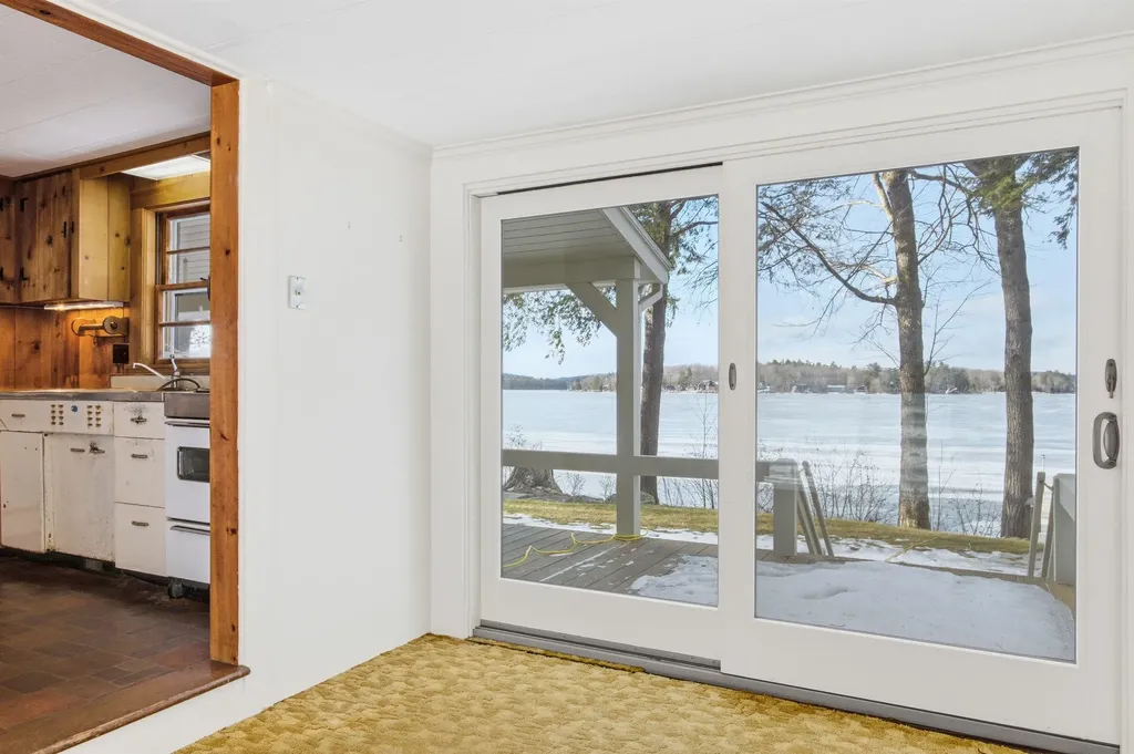 61 Wallace Point Road Moultonborough NH 03254