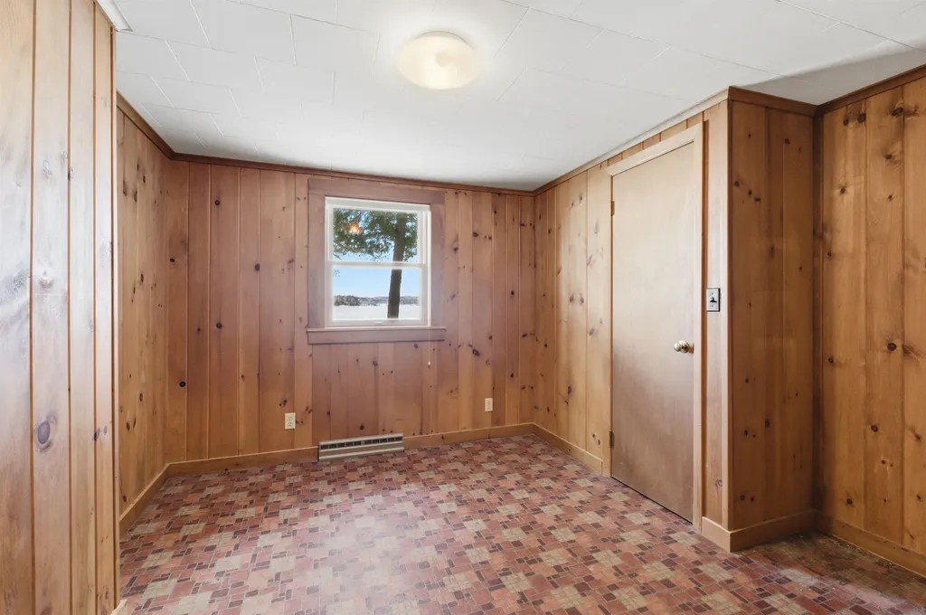 61 Wallace Point Road Moultonborough NH 03254