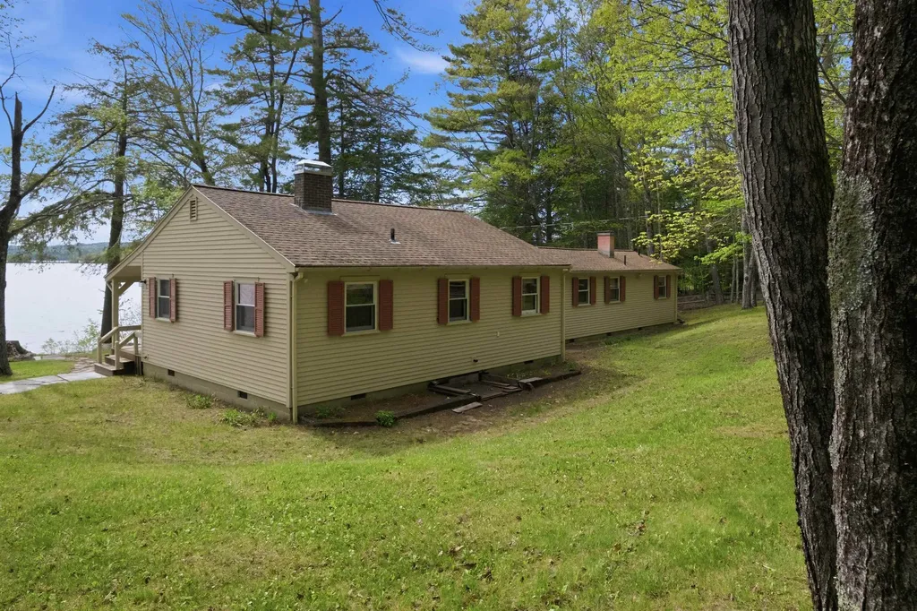 61 Wallace Point Road Moultonborough NH 03254