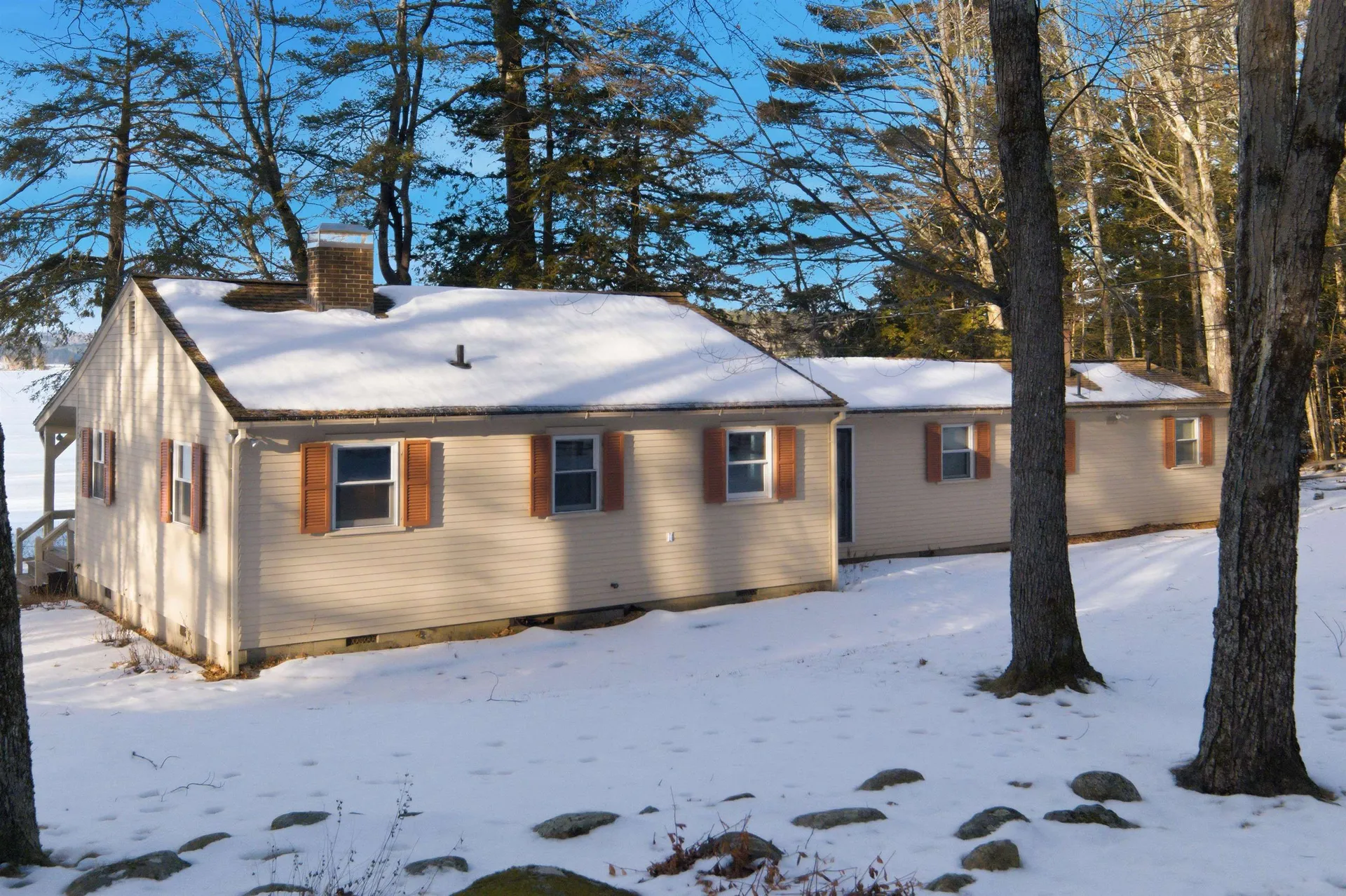 61 Wallace Point Road Moultonborough NH 03254