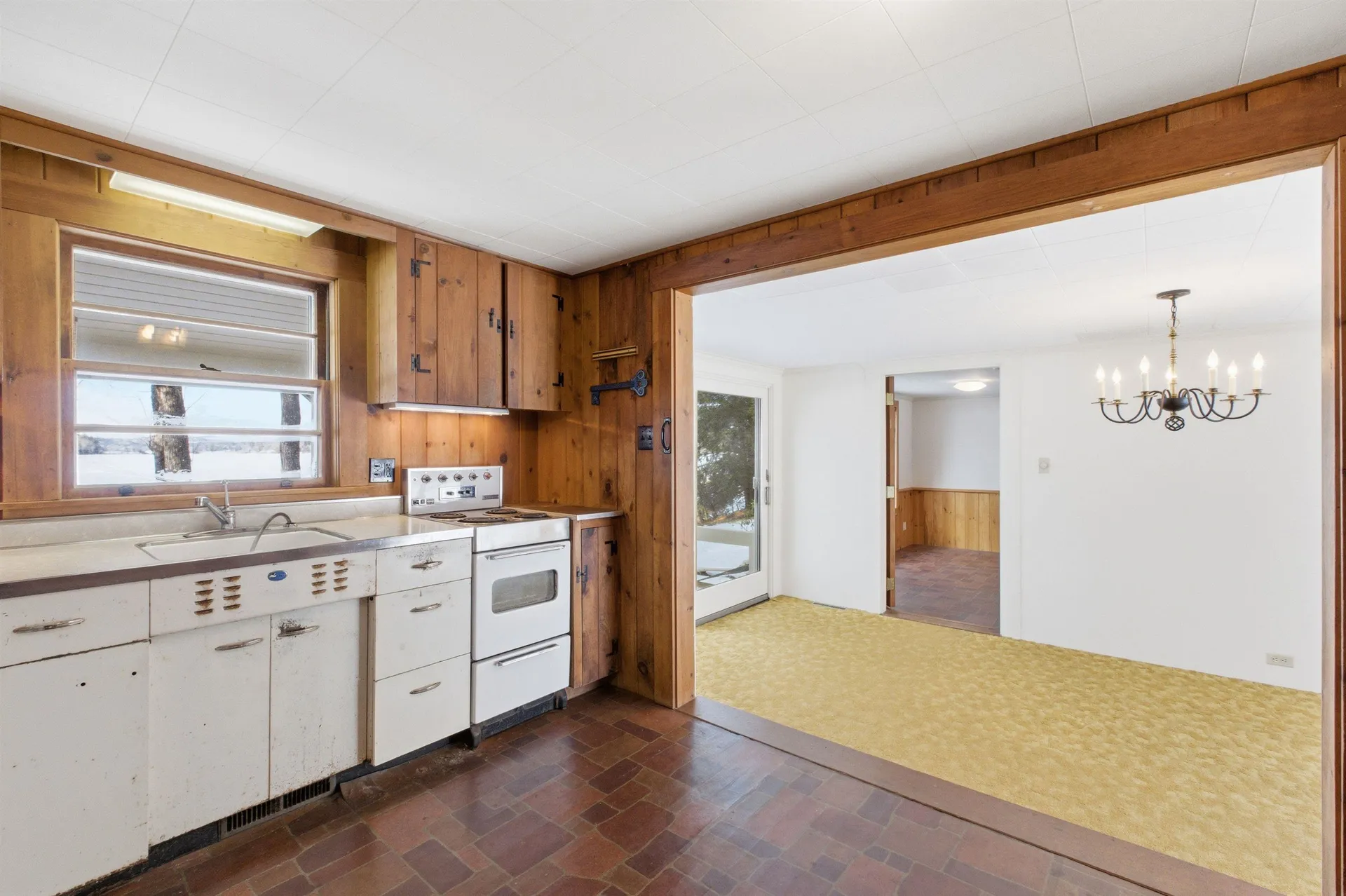 61 Wallace Point Road Moultonborough NH 03254