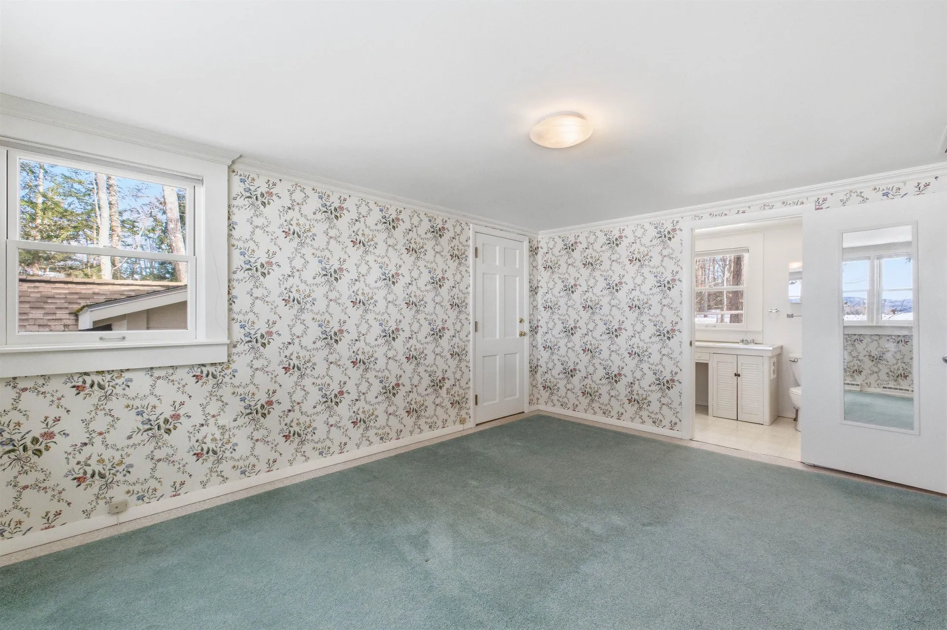 61 Wallace Point Road Moultonborough NH 03254