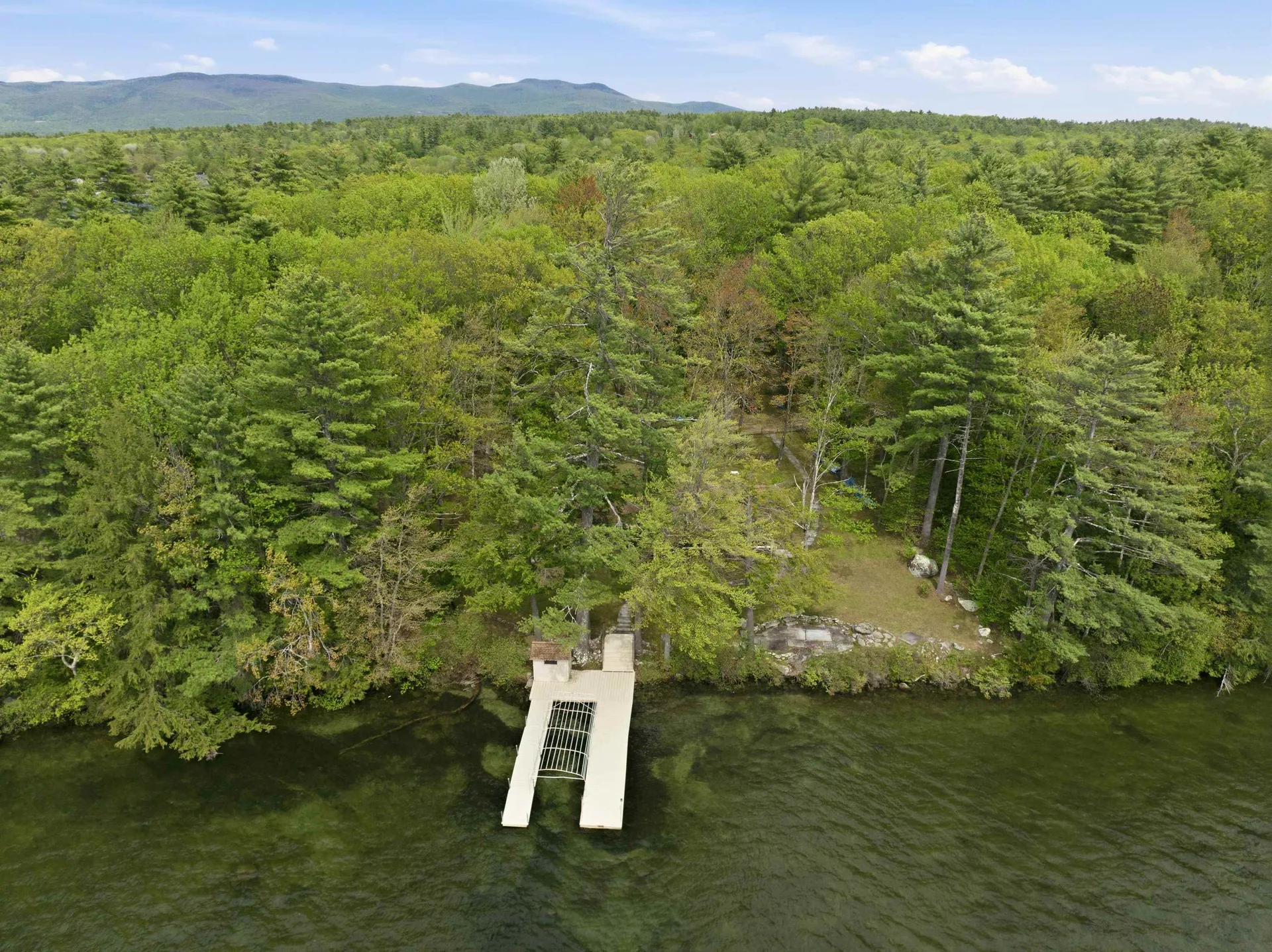 61 Wallace Point Road Moultonborough NH 03254
