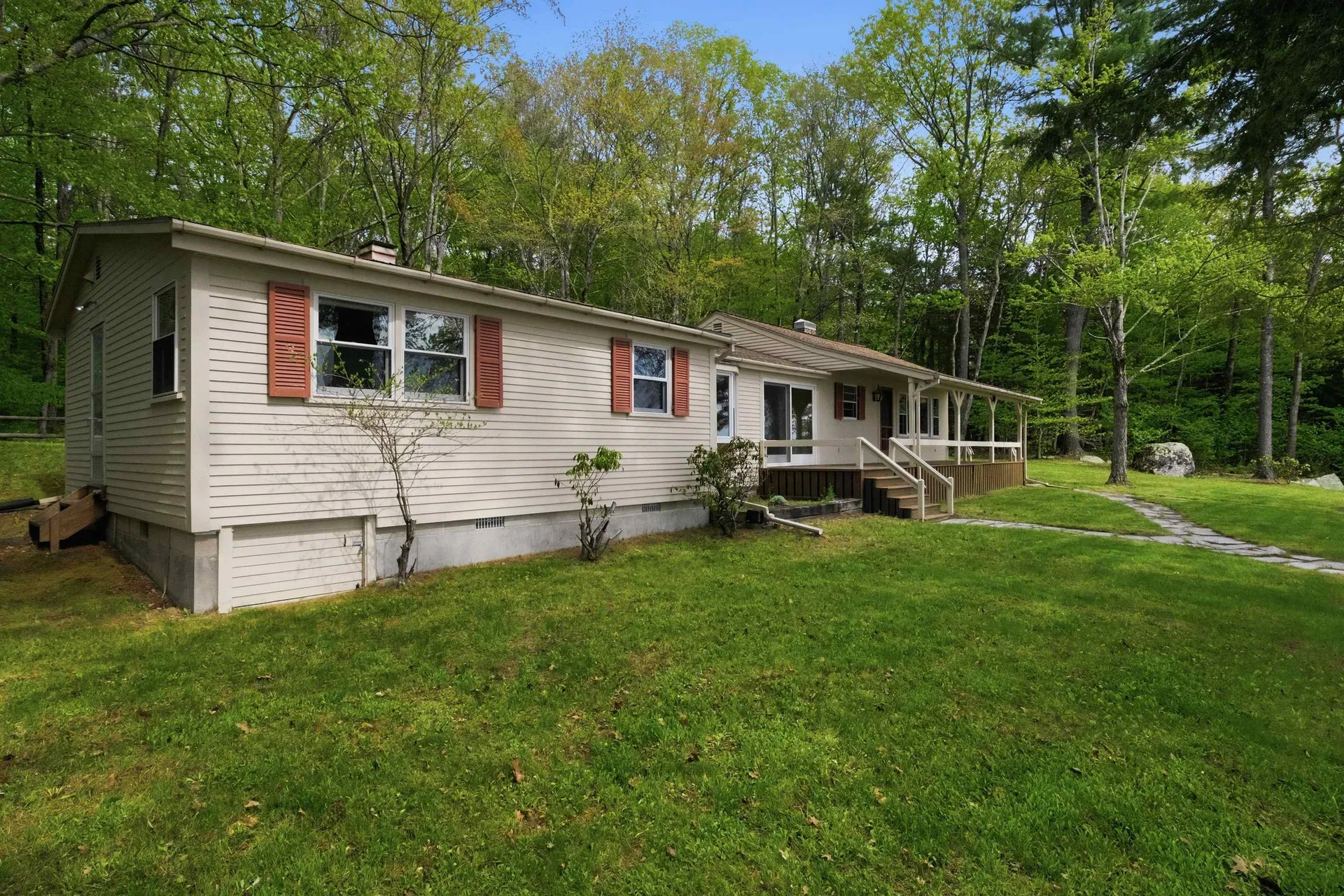 61 Wallace Point Road Moultonborough NH 03254