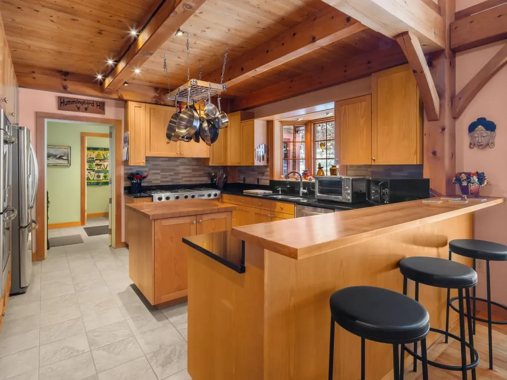 89 Highland Drive Huntington VT 05462