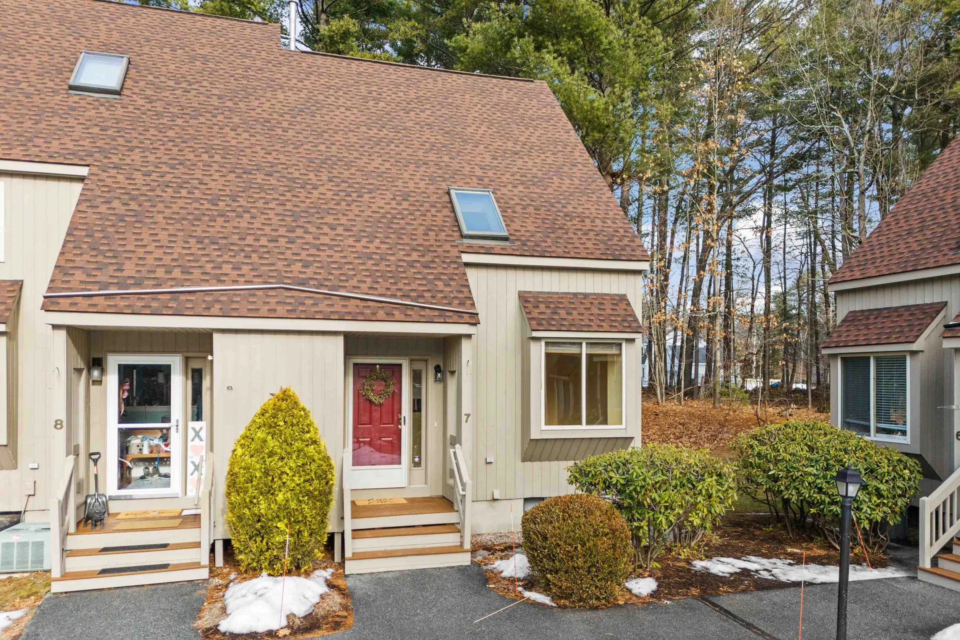 7 Suffolk Court Bedford NH 03110