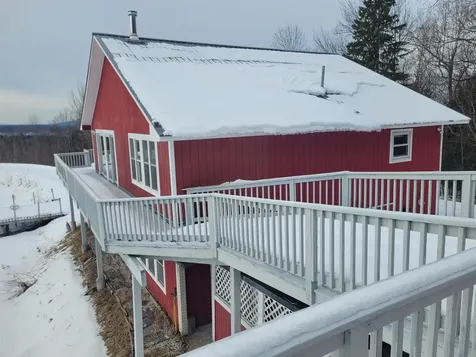 98 Rowell Road Lancaster NH 03584