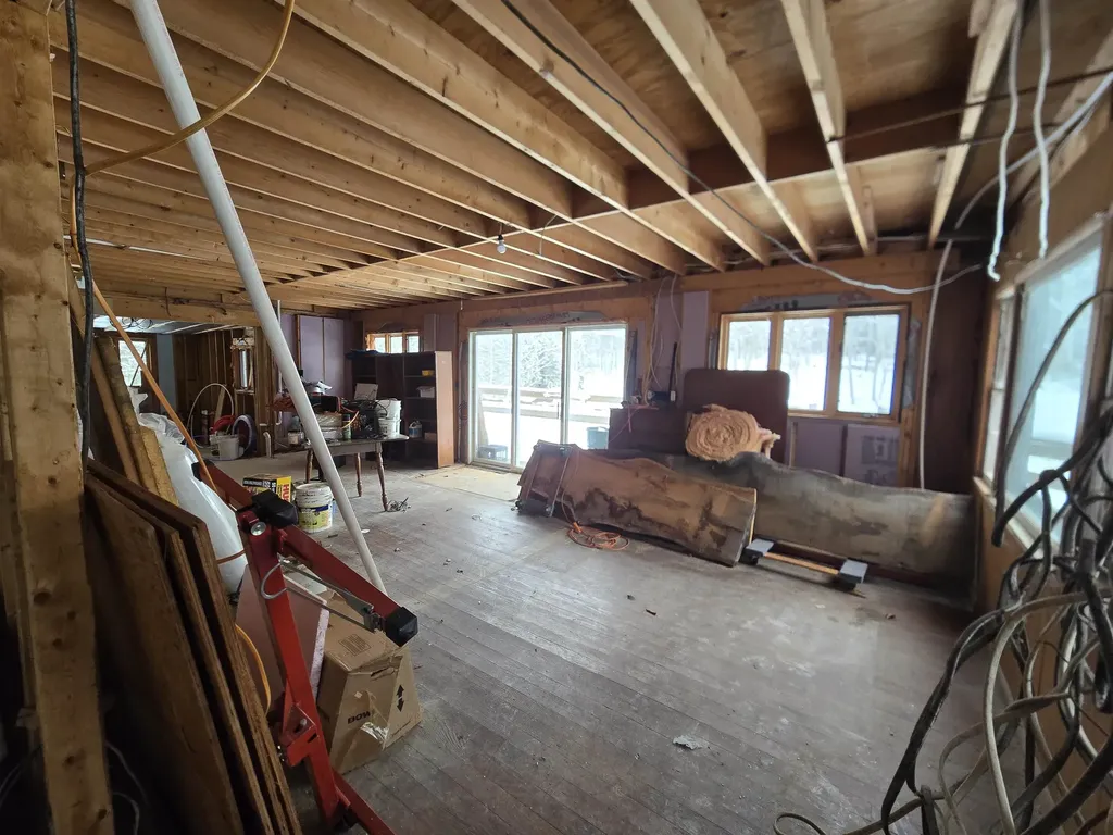 3034 Route 11 Londonderry VT 05148