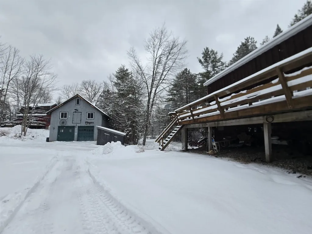 3034 Route 11 Londonderry VT 05148