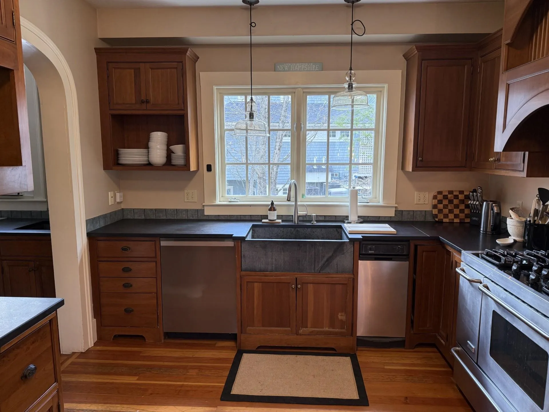 15 Lake Avenue Sunapee NH 03782