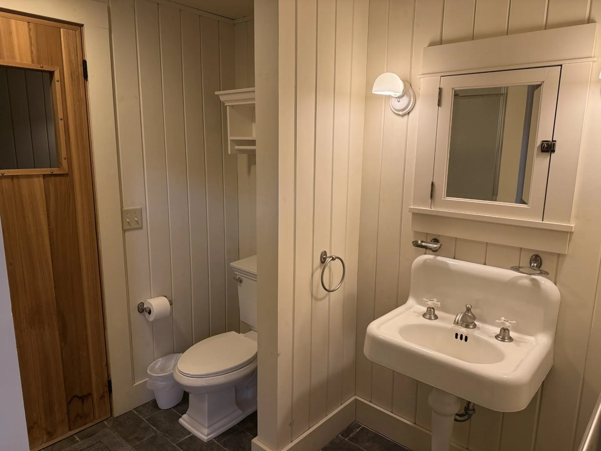 15 Lake Avenue Sunapee NH 03782