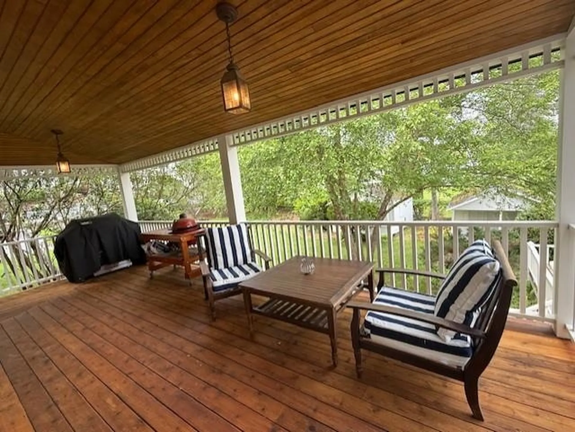 15 Lake Avenue Sunapee NH 03782