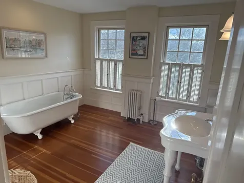 15 Lake Avenue Sunapee NH 03782