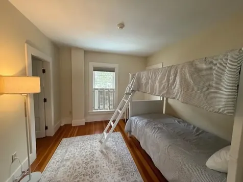 15 Lake Avenue Sunapee NH 03782