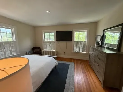 15 Lake Avenue Sunapee NH 03782