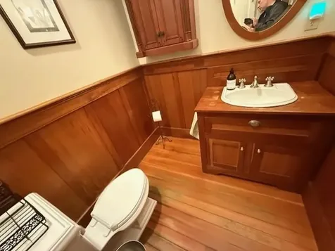 15 Lake Avenue Sunapee NH 03782