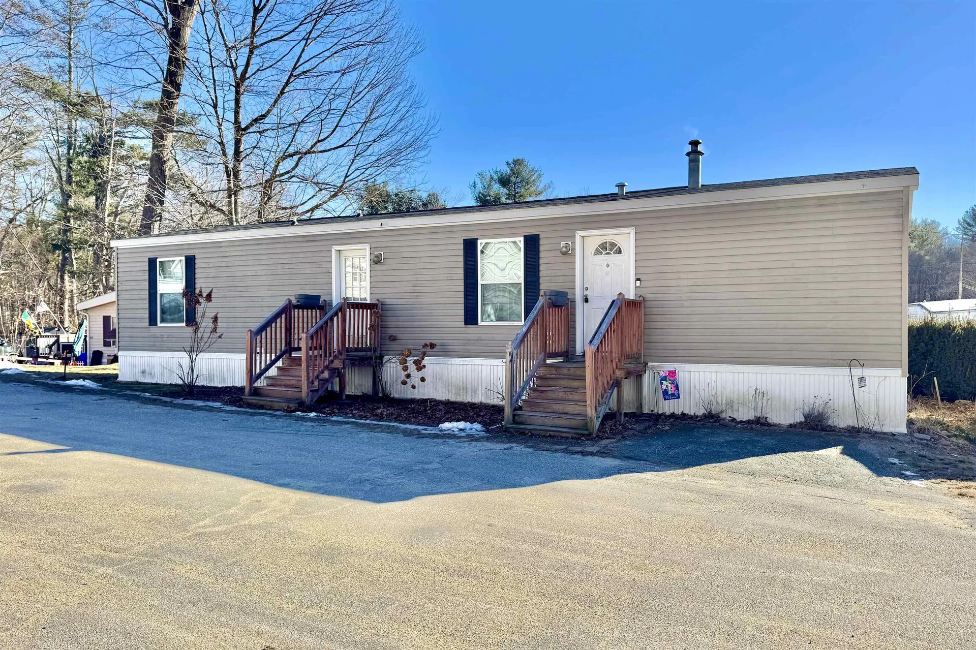 62 Mobile Drive Hudson NH 03051