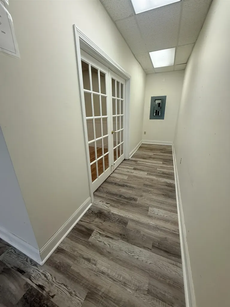 97 Lafayette Road Hampton Falls NH 03844