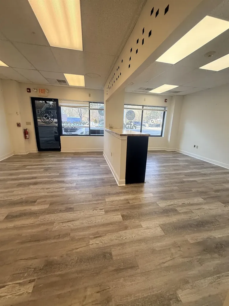 97 Lafayette Road Hampton Falls NH 03844