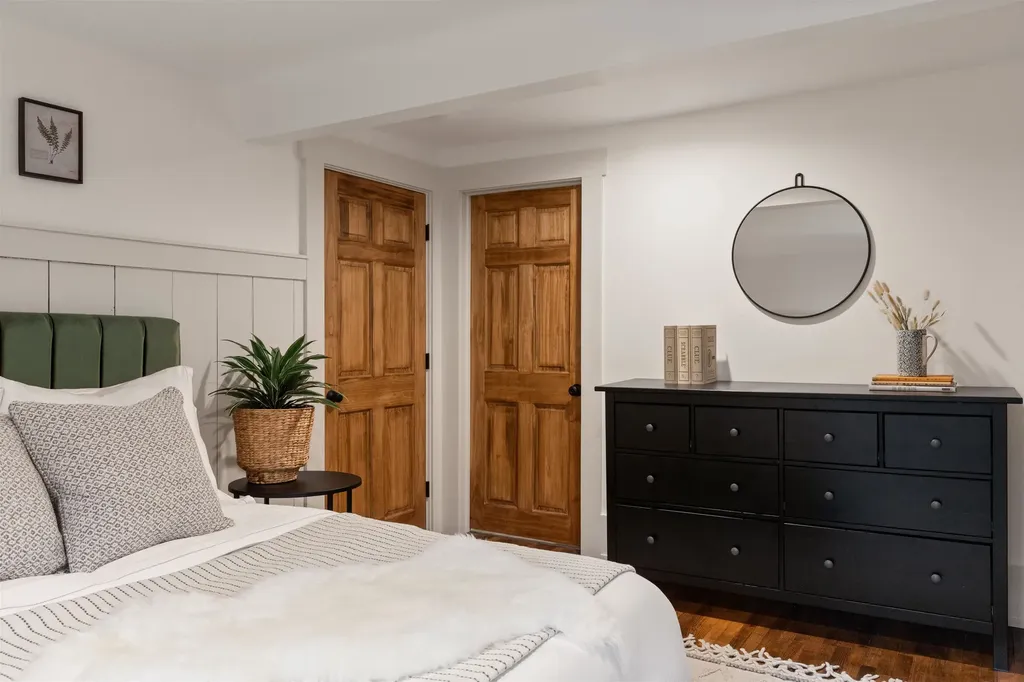 56 Turner Mill Lane Stowe VT 05672