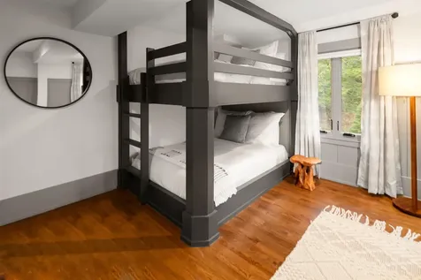 56 Turner Mill Lane Stowe VT 05672