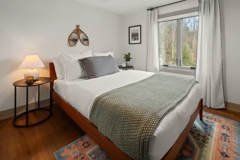 56 Turner Mill Lane Stowe VT 05672