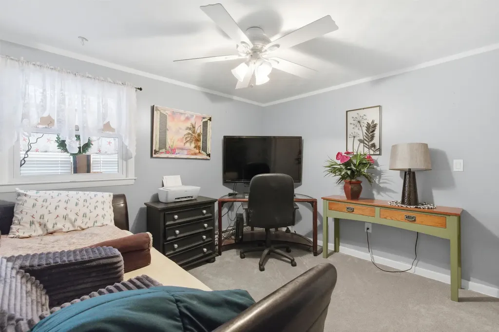 10 Frances Street Franklin NH 03235