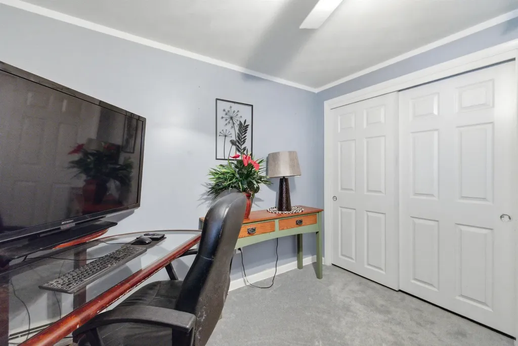 10 Frances Street Franklin NH 03235