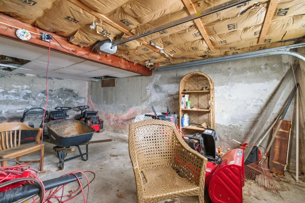 10 Frances Street Franklin NH 03235