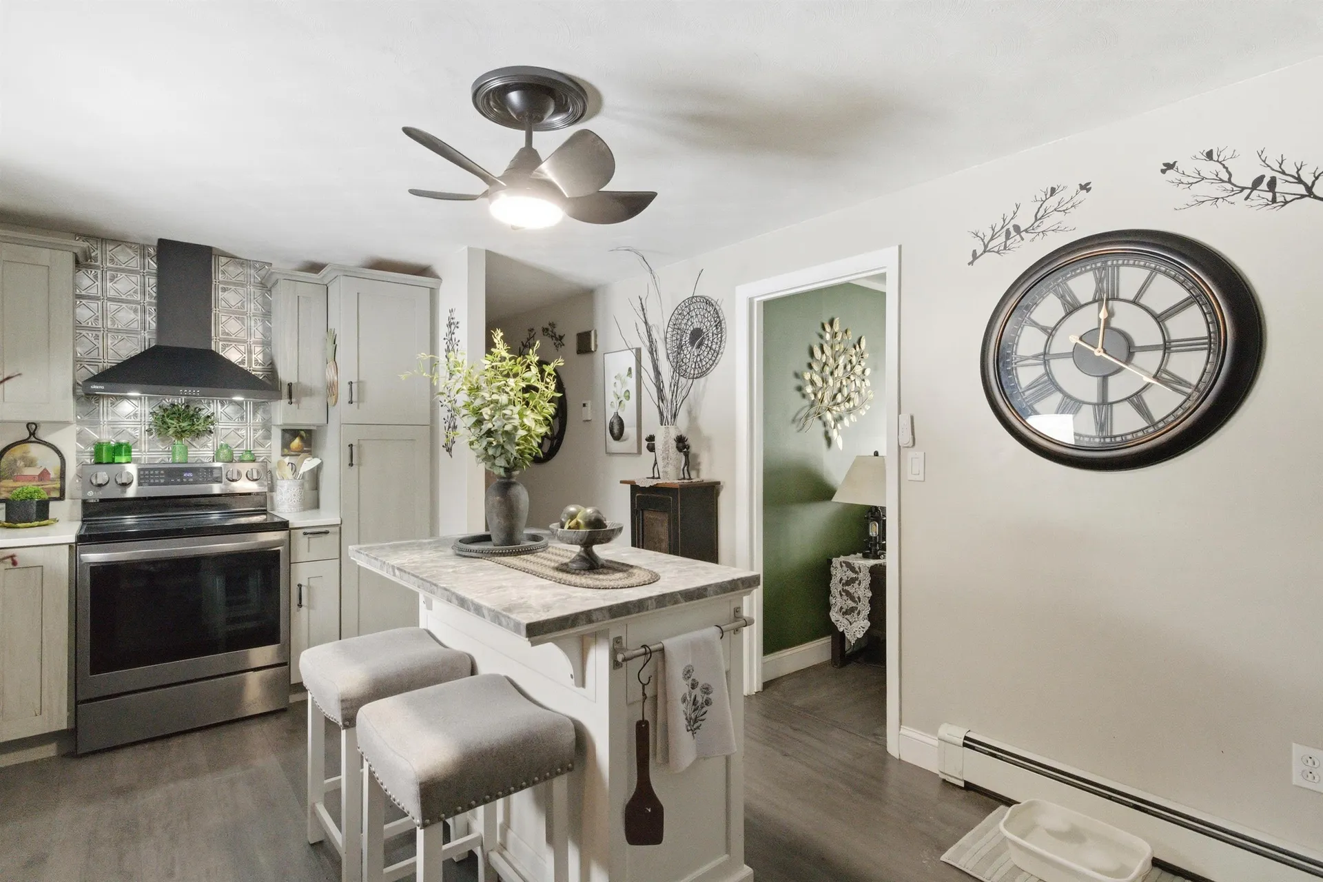 10 Frances Street Franklin NH 03235