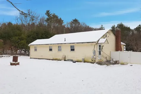 10 Frances Street Franklin NH 03235