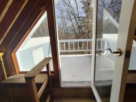 11 Dulcies Point Road Kingston NH 03848