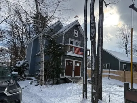 11 Dulcies Point Road Kingston NH 03848