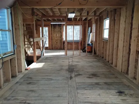 11 Dulcies Point Road Kingston NH 03848