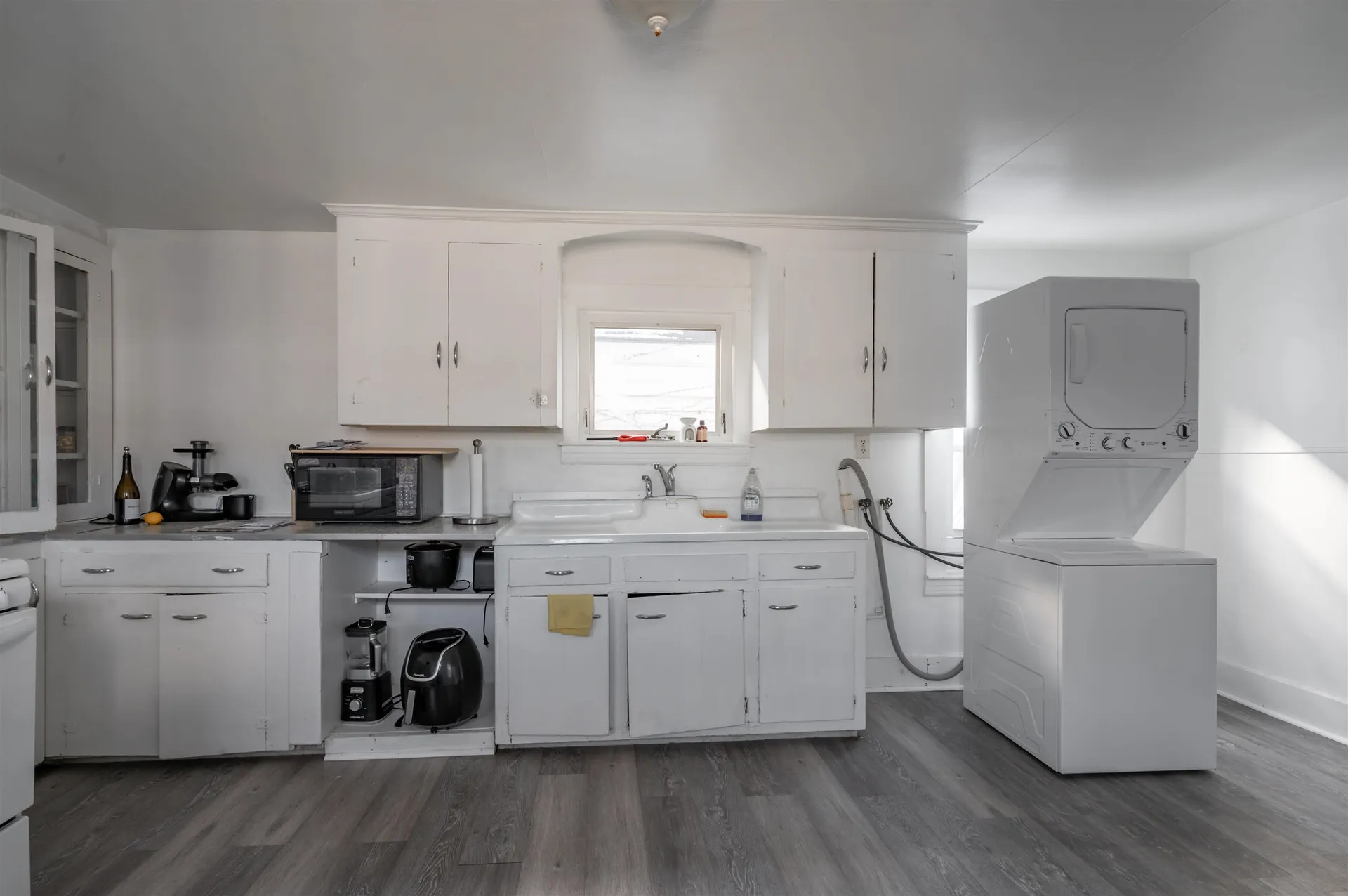 14 Pleasant Street Nashua NH 03060