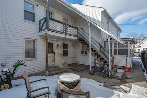 14 Pleasant Street Nashua NH 03060