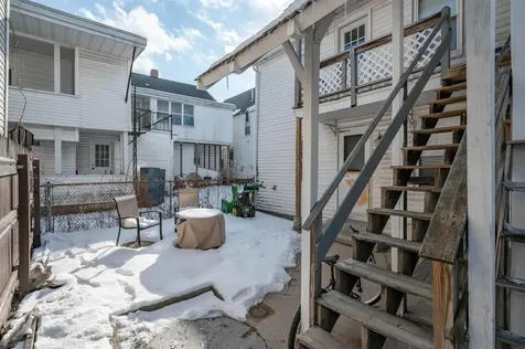 14 Pleasant Street Nashua NH 03060