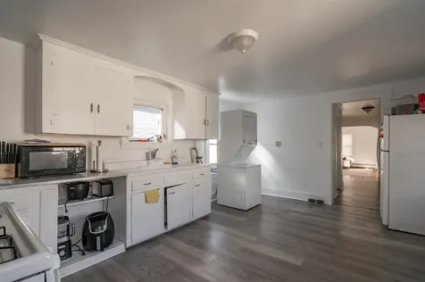 14 Pleasant Street Nashua NH 03060