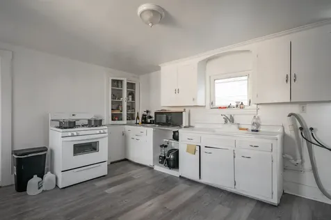 14 Pleasant Street Nashua NH 03060