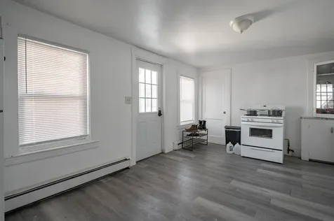 14 Pleasant Street Nashua NH 03060