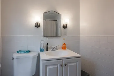 14 Pleasant Street Nashua NH 03060