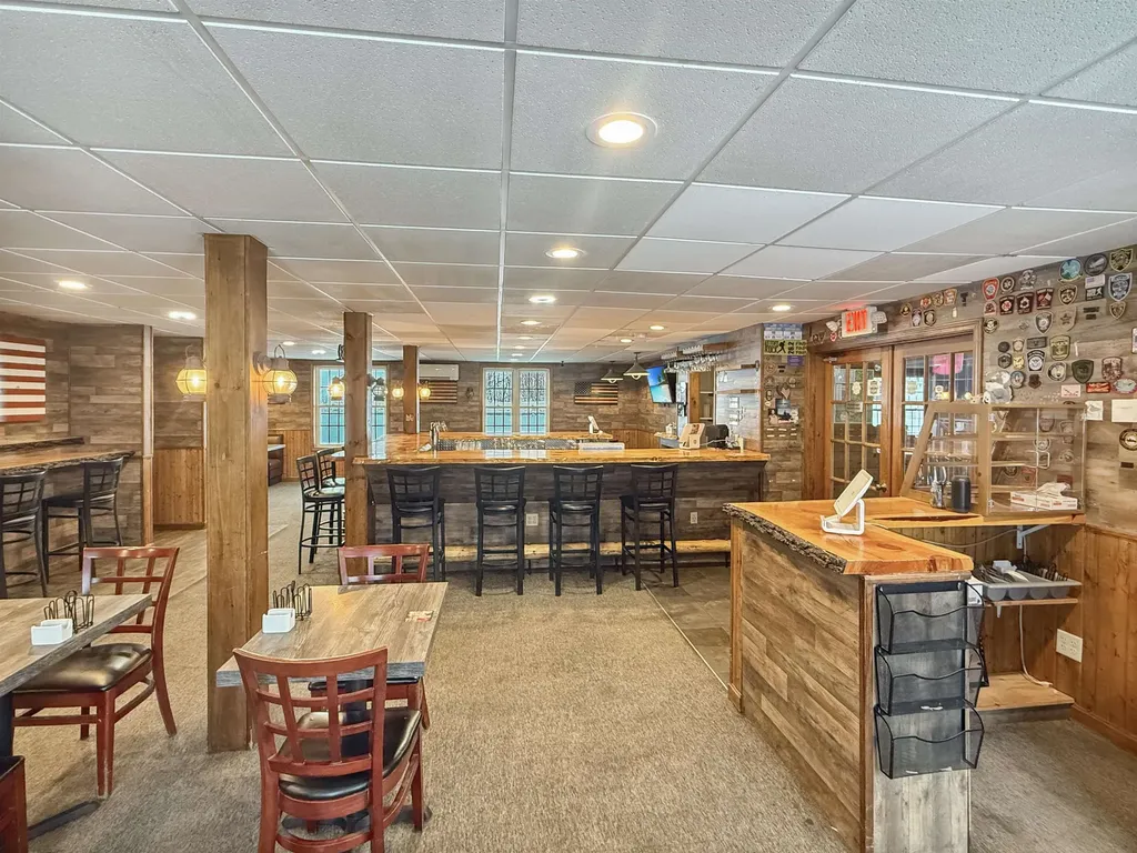 2772 N Main Street Pittsburg NH 03592