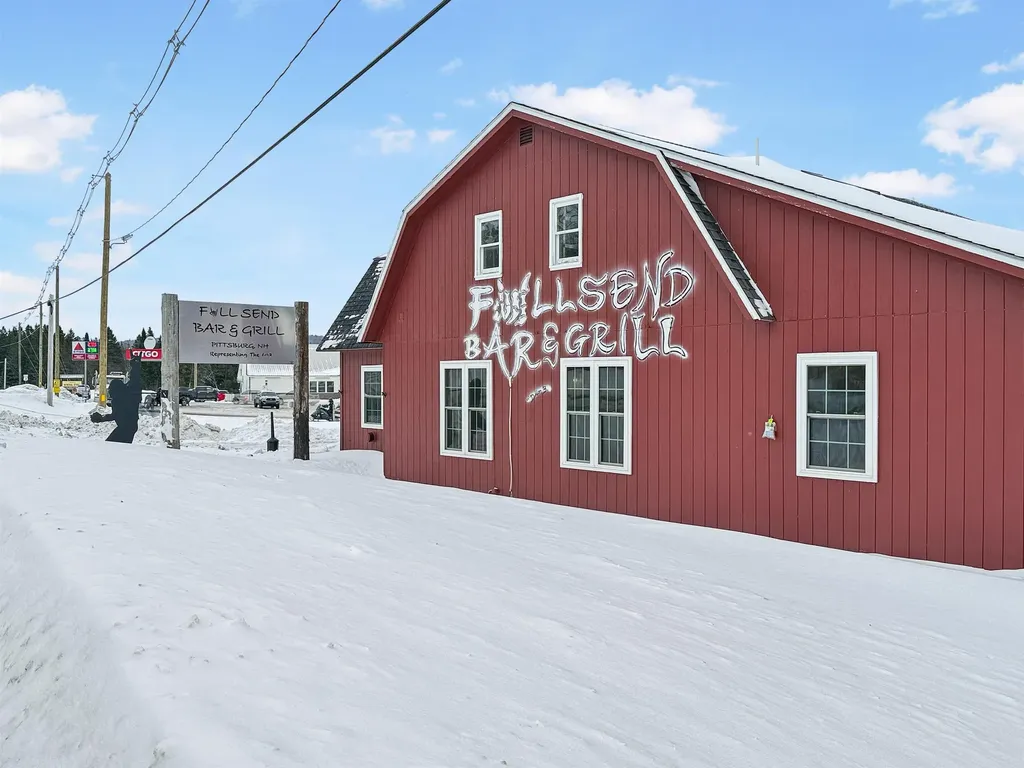 2772 N Main Street Pittsburg NH 03592